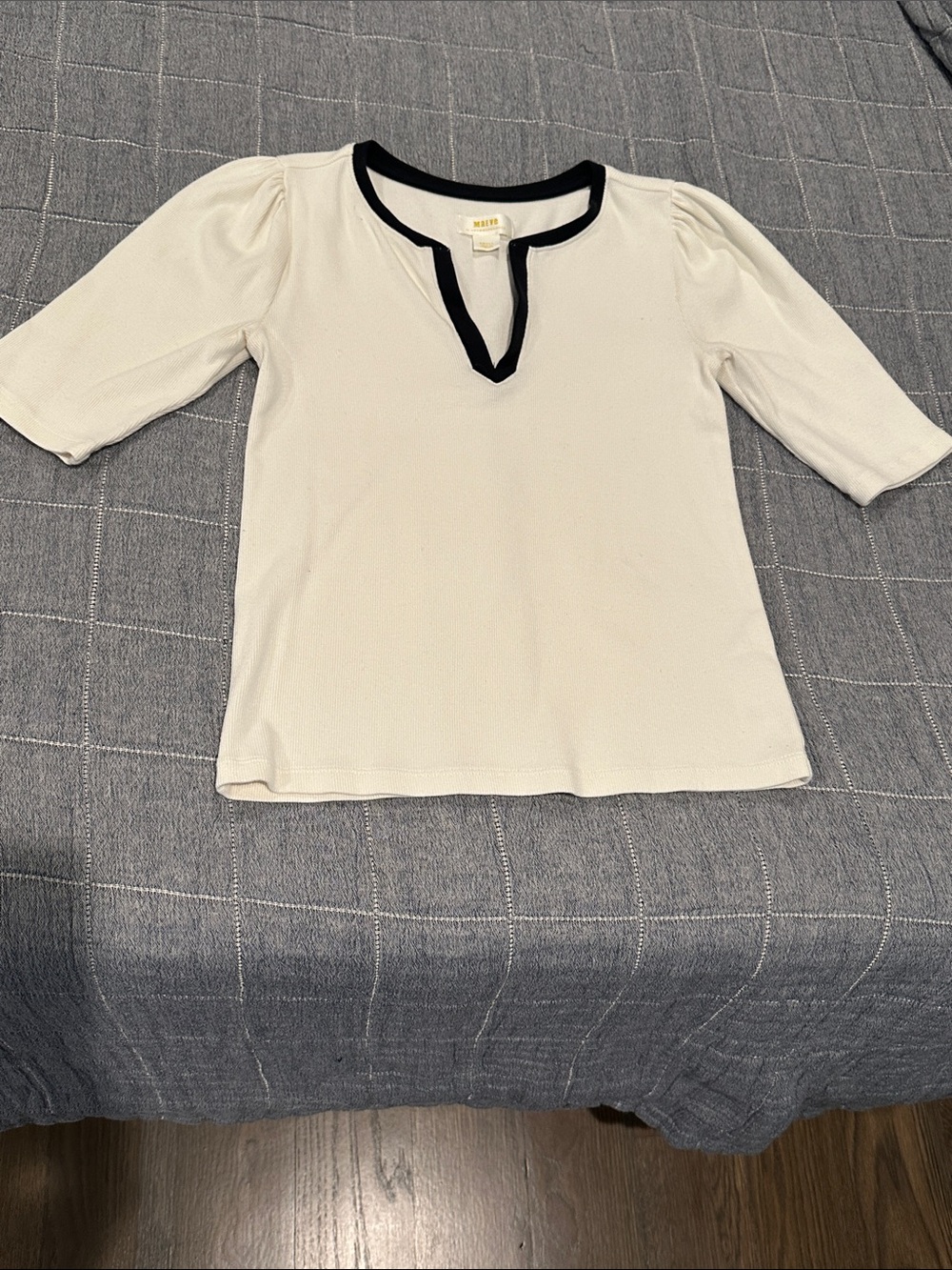 Classic Contrast-Trim White Top From Maeve